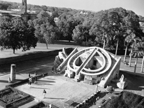 NGT asks Delhi police to file compliance report on order banning protests at Jantar Mantar NGT asks Delhi police to file compliance report on order banning protests at Jantar Mantar