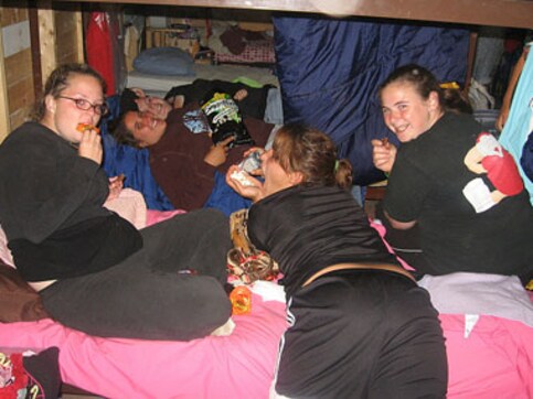Fat or thin? Friends are key to the answer Fat or thin? Friends are key to the answer