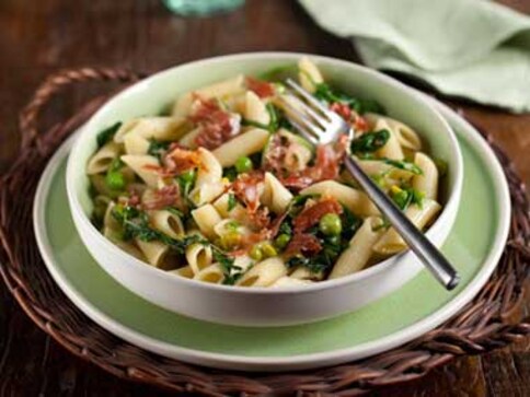 Dinner plan: pasta with crispy parma ham and roasted garlic bread