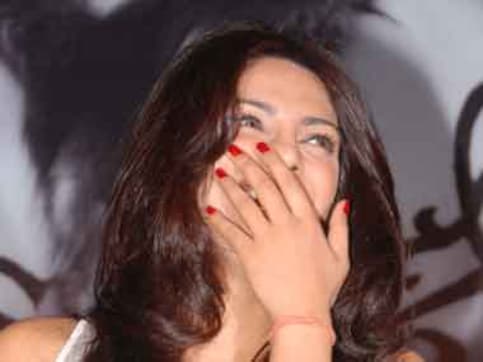 Priyanka’s milking buffaloes! Priyanka’s milking buffaloes!