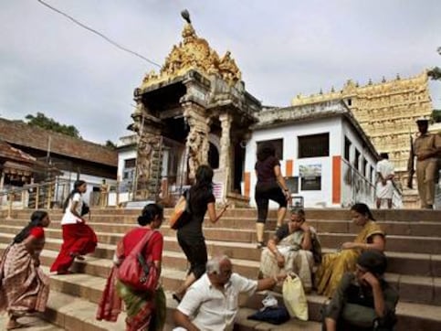 Kerala astrologers to find out Gods' opinion on moving temple treasure Kerala astrologers to find out Gods' opinion on moving temple treasure