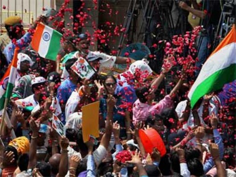 Martin Sorrell: Anna, and other factors, make it Advantage India Martin Sorrell: Anna, and other factors, make it Advantage India
