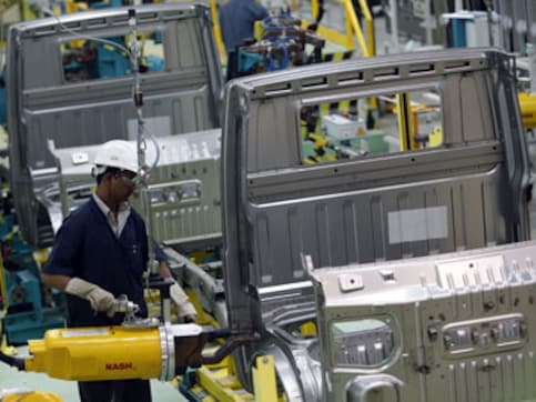 M&M may buy out British Telecom's stake in Tech Mahindra M&M may buy out British Telecom's stake in Tech Mahindra