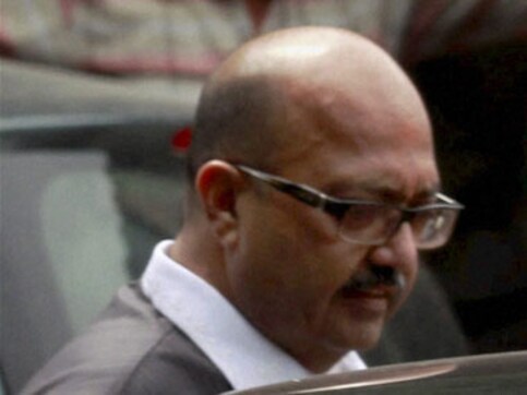 Cash-for-votes: Amar Singh stable, bail plea hearing at 2 pm Cash-for-votes: Amar Singh stable, bail plea hearing at 2 pm