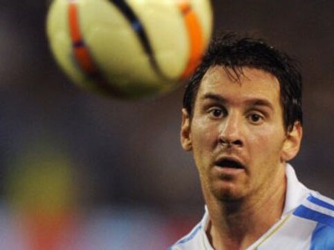 Messi magic mesmerises fans, Argentina beat Venezuela 1-0 Messi magic mesmerises fans, Argentina beat Venezuela 1-0