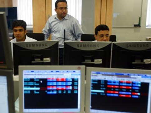 Up or down? Nifty, Sensex are stuck in uncertain zone