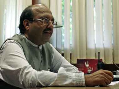 Amar Singh says BJP should bring an ordinance for building Ram temple in Ayodhya; praises RSS Amar Singh says BJP should bring an ordinance for building Ram temple in Ayodhya; praises RSS