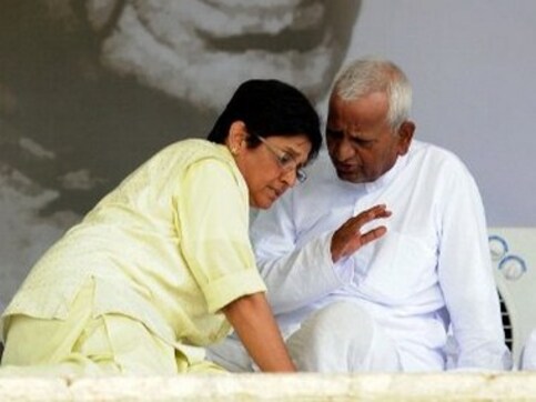 Kiran Bedi's indiscretions: Let's be less judgemental Kiran Bedi's indiscretions: Let's be less judgemental