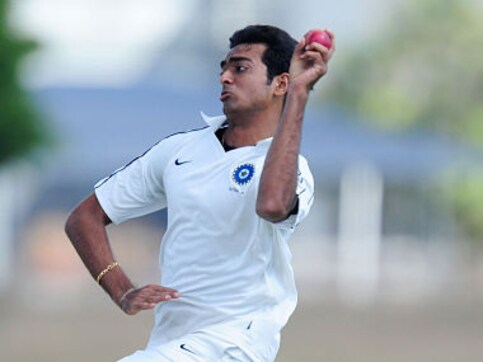 Duleep Trophy 2019: Jaydev Unadkat shines on Day 1 of final to help India Red get early initiative against India Green Duleep Trophy 2019: Jaydev Unadkat shines on Day 1 of final to help India Red get early initiative against India Green