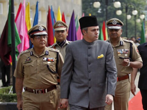 Rahul tells Kashmir Congress to lay off Omar Rahul tells Kashmir Congress to lay off Omar