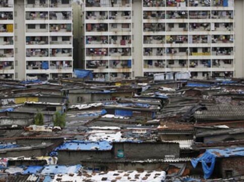 Slum dwellers in Mumbai will now be eligible for a house Slum dwellers in Mumbai will now be eligible for a house