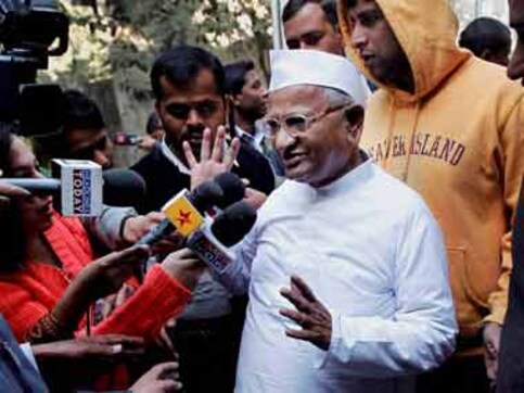 Anna threatens 'Jail Bharo' from Jan 1 Anna threatens 'Jail Bharo' from Jan 1