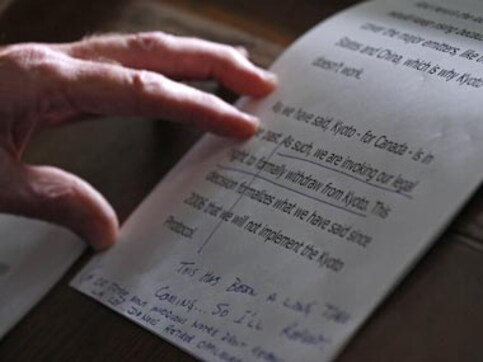 Canada pulls out of Kyoto Protocol Canada pulls out of Kyoto Protocol