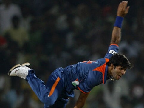 Dinda will fly to Australia as Ishant's cover: Ganguly Dinda will fly to Australia as Ishant's cover: Ganguly