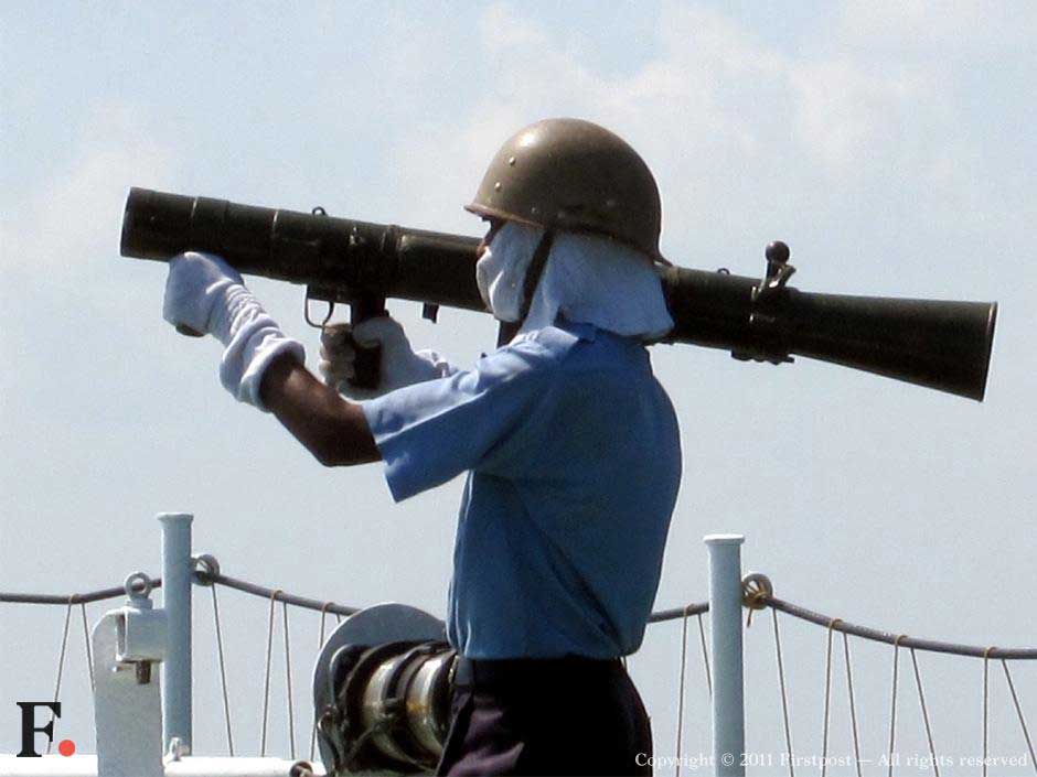Aiming for an enemy target. Aiming for an enemy target.