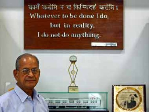 Sreedharan’s backward clock is forward looking