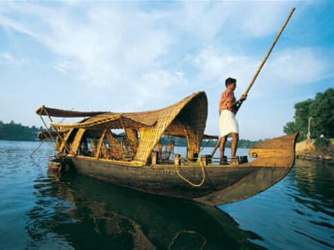 Kerala Tourism eyes 10-12% rise in footfalls, earnings in current fiscal post-worst deluge in a century Kerala Tourism eyes 10-12% rise in footfalls, earnings in current fiscal post-worst deluge in a century