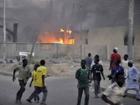 Nigeria police impound 8 bomb-laden cars; toll touches 250