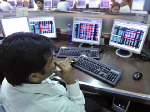Sensex closes at two-month high, thanks to credit policy Sensex closes at two-month high, thanks to credit policy