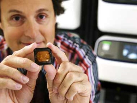Cheaper, faster DNA reader to bring promise, perils to clinics Cheaper, faster DNA reader to bring promise, perils to clinics