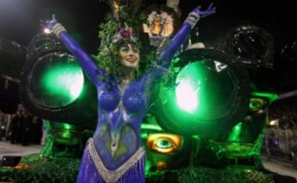 Haiti cancels last day of Carnival after 16 die in float accident Haiti cancels last day of Carnival after 16 die in float accident