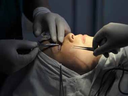 Plastic surgery makes you look seven years younger