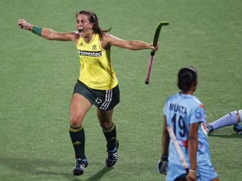 South Africa thrash Indian eves 5-2 in London qualifiers South Africa thrash Indian eves 5-2 in London qualifiers