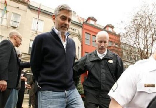 Clooney released after arrest at anti-Sudan protest in DC Clooney released after arrest at anti-Sudan protest in DC