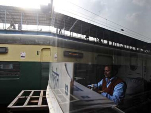 IRCTC forms new catering policy after CAG says food served unfit for human consumption IRCTC forms new catering policy after CAG says food served unfit for human consumption