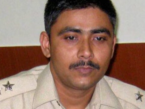 IPS officer crushed to death by mining mafia in MP IPS officer crushed to death by mining mafia in MP