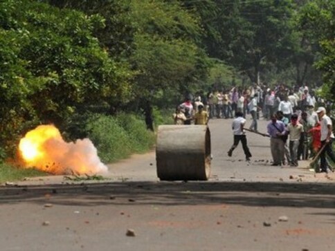 Naxals kill cops, Telangana protesters commit suicide, why bother?