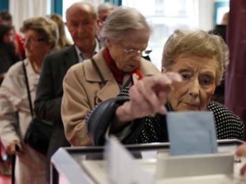 French presidential election sees strong vote turn-out French presidential election sees strong vote turn-out