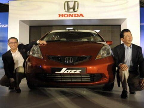 Indian JVs no longer a rage, carmakers prefer a solo drive Indian JVs no longer a rage, carmakers prefer a solo drive