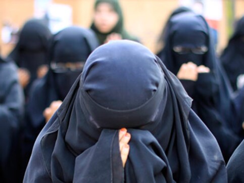Deoband counsels Muslims: one marriage is enough Deoband counsels Muslims: one marriage is enough