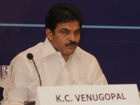 Congress leader KC Venugopal attacks ED for alleged 'political vendetta' over questioning DK Shivakumar Congress leader KC Venugopal attacks ED for alleged 'political vendetta' over questioning DK Shivakumar