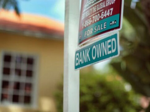Global real estate bubble is back with a bang