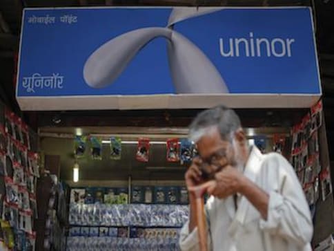 Telecom lobbies battle over exit policy, excess spectrum