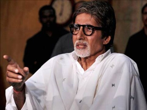 Big B donates Rs 30 lakh to debt-ridden farmers Big B donates Rs 30 lakh to debt-ridden farmers