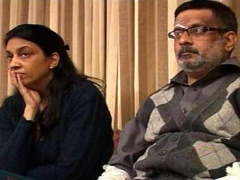 Aarushi murder case: Nupur and Rajesh Talwar to face trial from 11 May Aarushi murder case: Nupur and Rajesh Talwar to face trial from 11 May