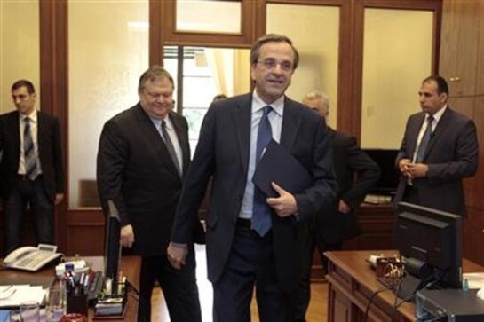 Greece hurtles towards new election; hard left leads