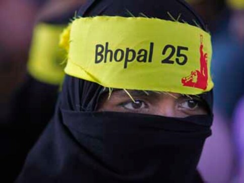Union Carbide files petition in SC for disposal of Bhopal case