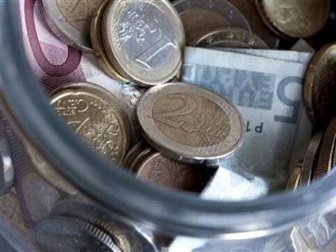 France, Germany want to keep debt-stricken Greece in euro zone France, Germany want to keep debt-stricken Greece in euro zone
