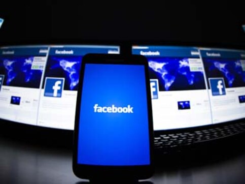 Facebook bites bullet: Advertisers can now bid for your cookies Facebook bites bullet: Advertisers can now bid for your cookies