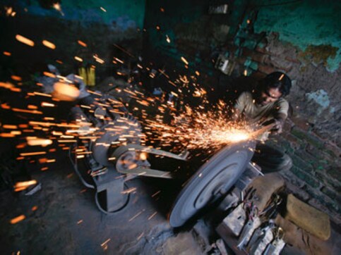 Majority of SMEs find it tough to get bank funds: Crisil Majority of SMEs find it tough to get bank funds: Crisil