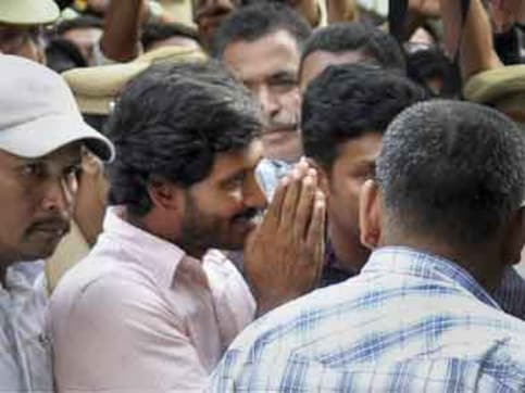 Jagan faces CBI grilling again over investments Jagan faces CBI grilling again over investments