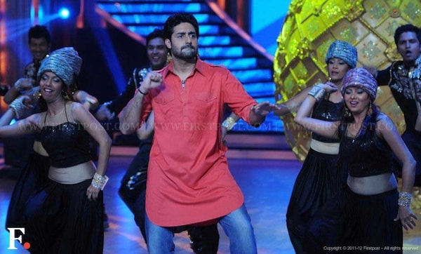 Images: Abhishek Bachchan gets into the Jhalak Dikhla Jaa groove Images: Abhishek Bachchan gets into the Jhalak Dikhla Jaa groove