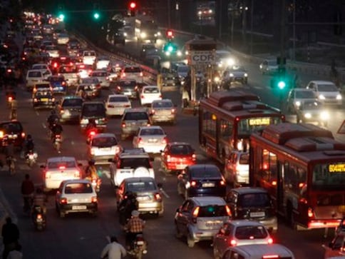 Car sales slowest in seven months, rise 2.8% in May