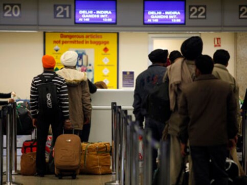 IATA attacks govt for airport charges hike, delay in infra dev IATA attacks govt for airport charges hike, delay in infra dev