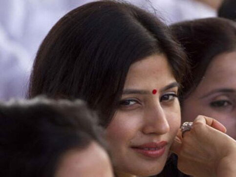 New best friends: Cong won't go up against Dimple Yadav New best friends: Cong won't go up against Dimple Yadav