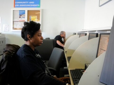 US job scene looks up; unemployment aid demand down US job scene looks up; unemployment aid demand down